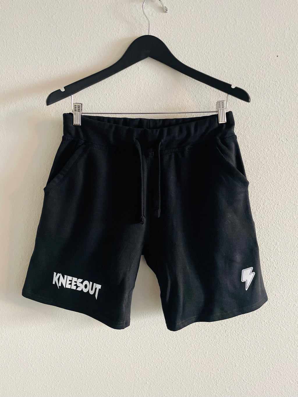 Black Kneesout Summer Shorts