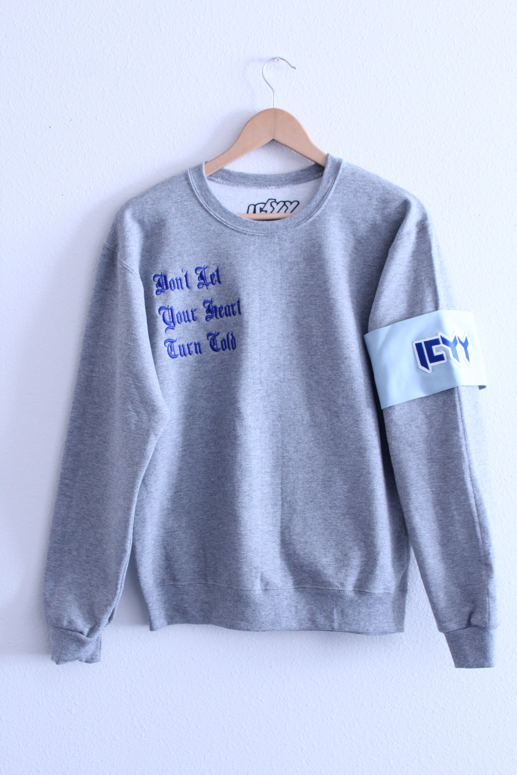 Icyy Crewneck Sweater